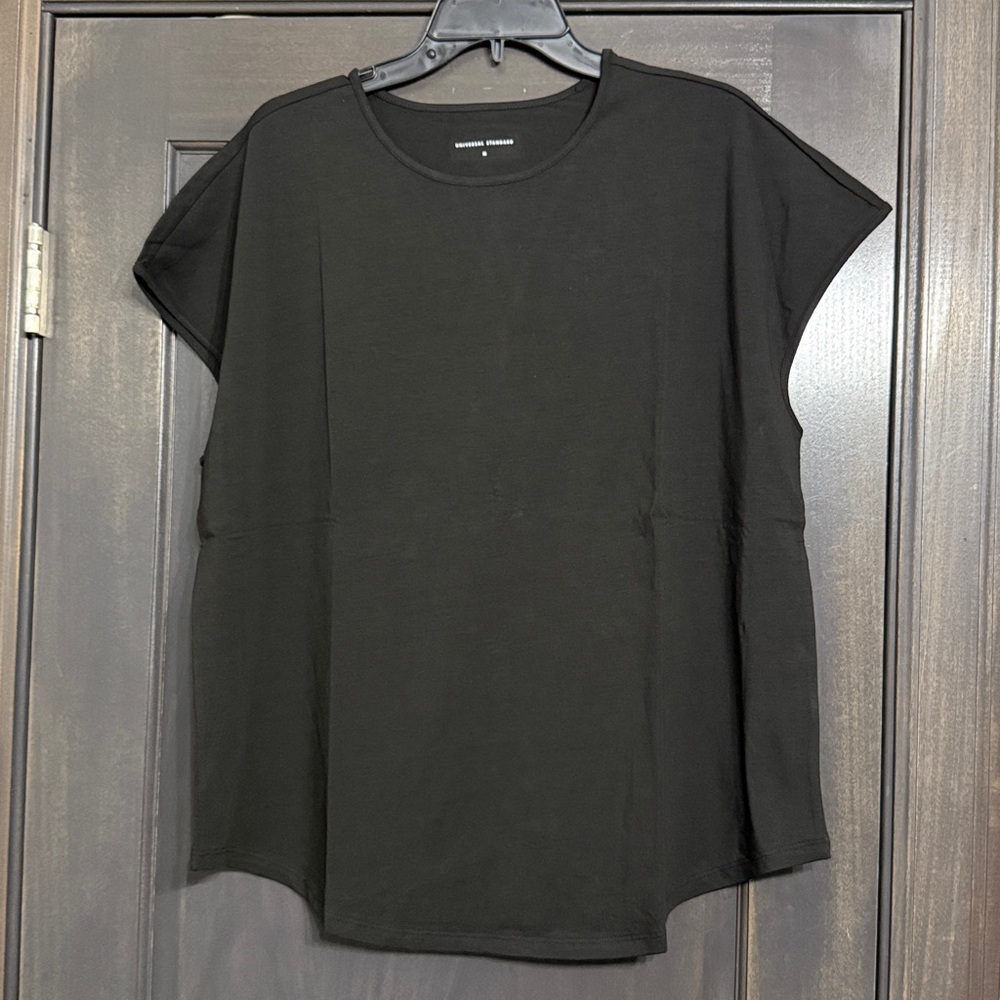 Universal Standard New Black Sleeveless Box Top Medium‎